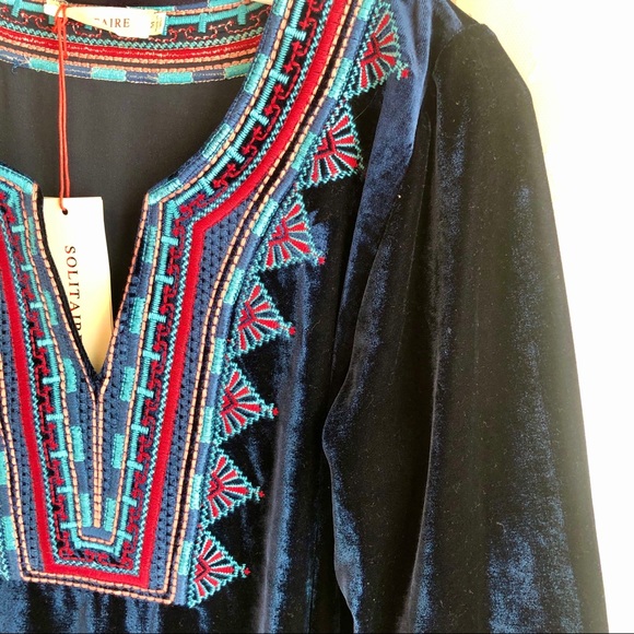 SOLITAIRE * NWT Blue Velvet Embroidered Boho Bell-Sleeve Top - Picture 4 of 11